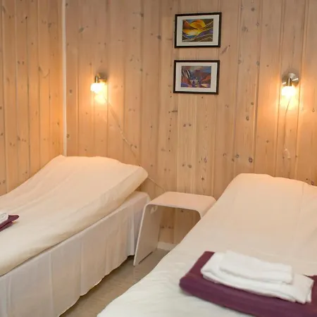 Olderfjord Turistsenter Hotel 3*
