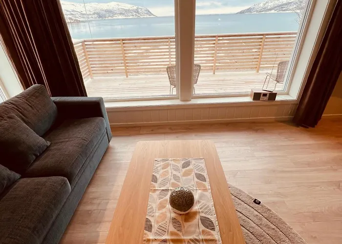 فندق Olderfjord Turistsenter Russenes