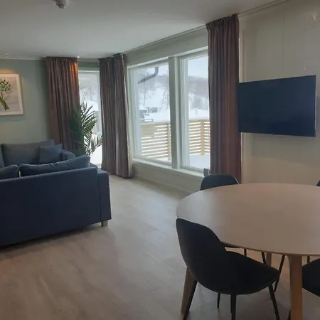 Olderfjord Turistsenter Hotell